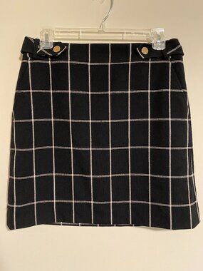 LOFT Women's Plaid Black and White Mini Skirt Size 4